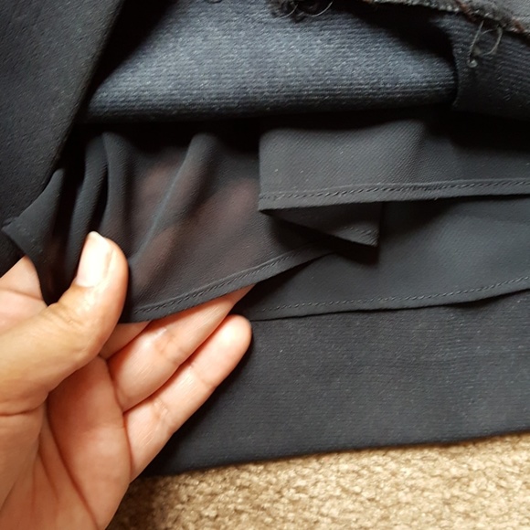 Armani Collezioni pencil skirt - Picture 3 of 11